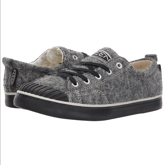 keen fleece sneakers